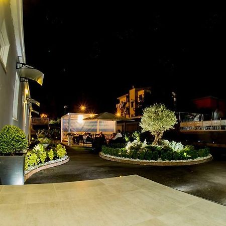 L'Incanto เนเปิลส์ ภายนอก รูปภาพ